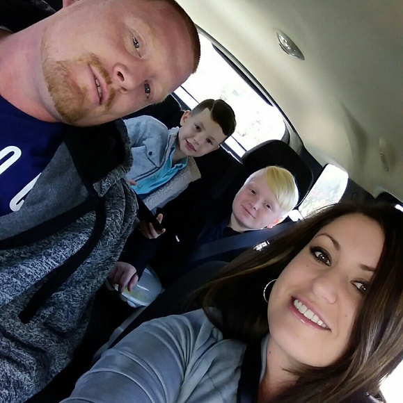 💖About Me 💖 - Picture 2 of 4